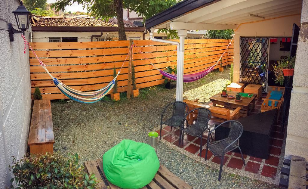 Blackpine Hostel Medellín Kültér fotó